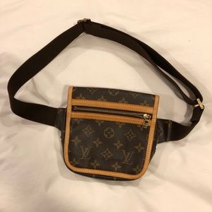 Louis Vuitton belt bag / crossbody bag
